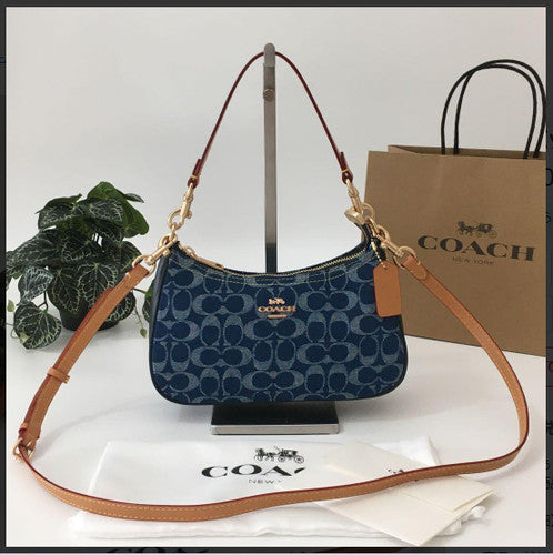 COACH CAF82 Teri Shoulder Bag Signature Denim Blue Vachetta Leather Outlet New